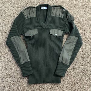 Vintage V Neck Sweater Size 42 Men’s Pure Wool Army Tactical Ribbed Knit